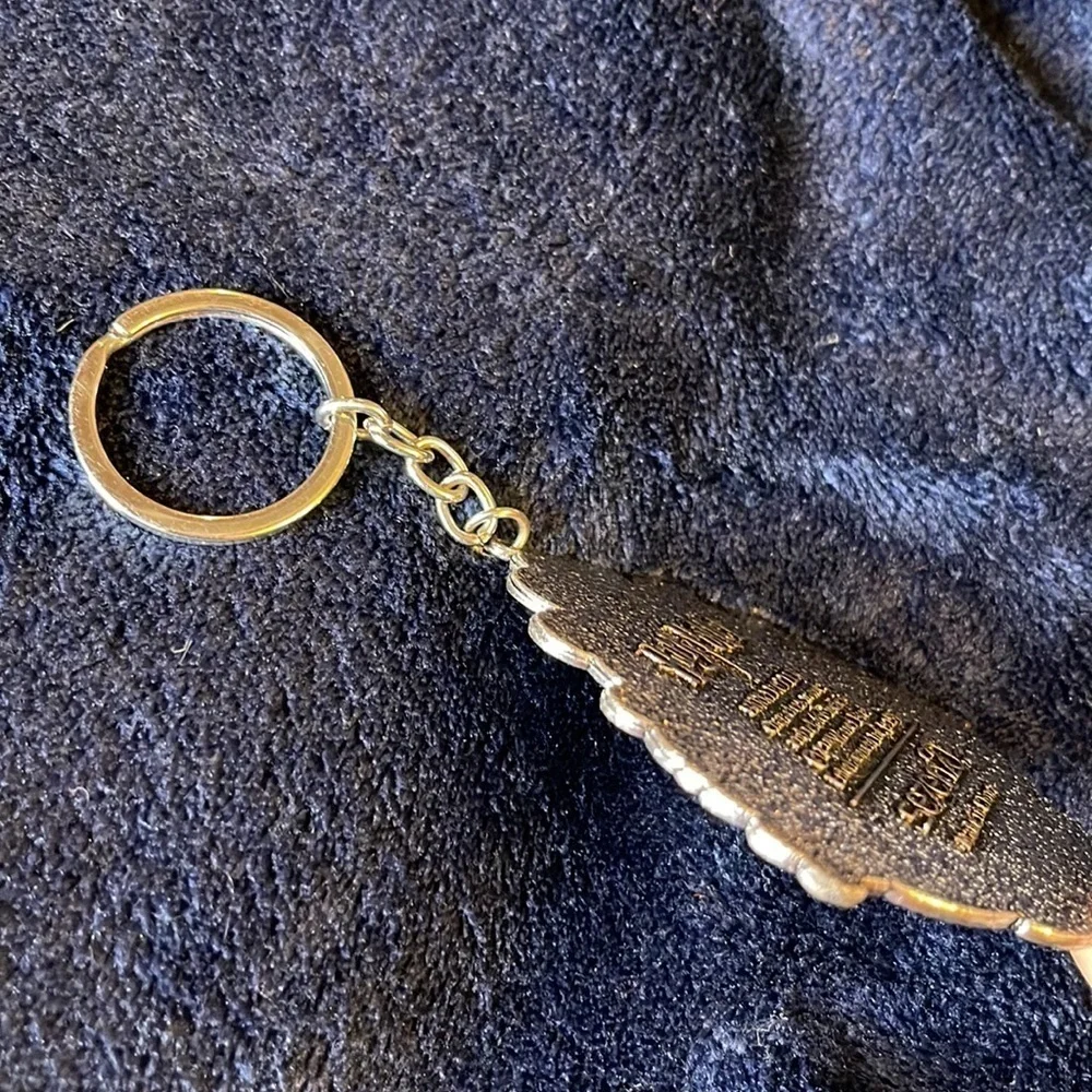 Harry Potter Hogwarts Diecast Metal Keychain